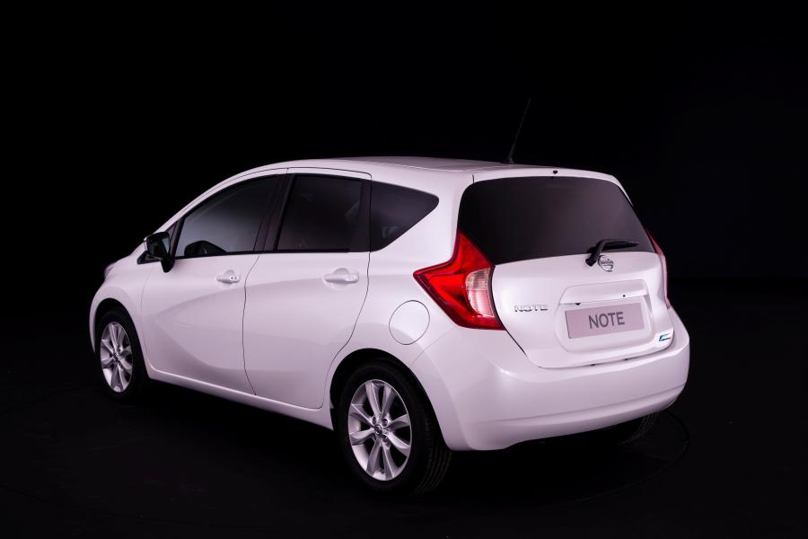  Nissan Note 2013 года  (фото 36 из 39)